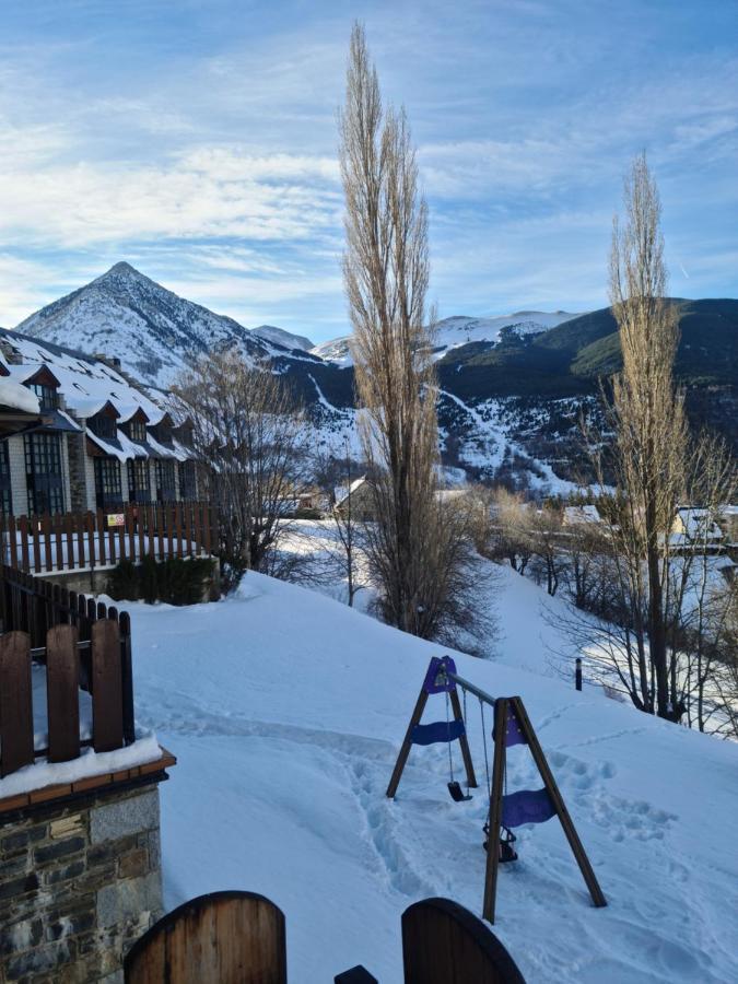 Apartament Tuhogarencerler Taquilla Parking En Pistas Zewnętrze zdjęcie